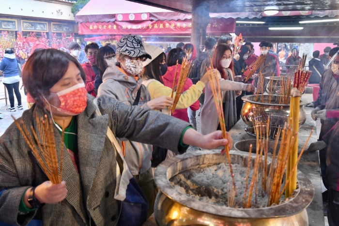 拜车公上香 拜车公上香