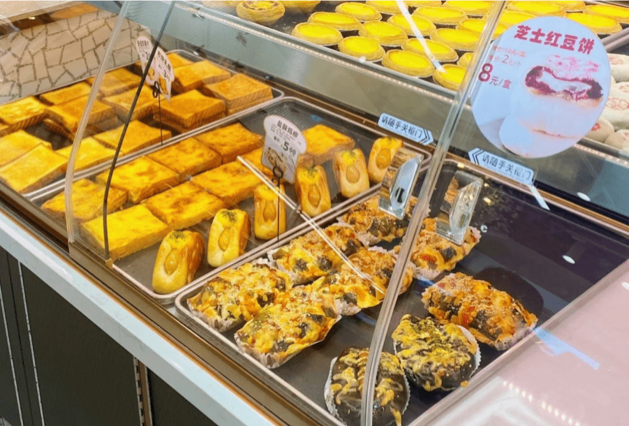 主打以亲民价钱售卖港式面包西饼 主打以亲民价钱售卖港式面包西饼