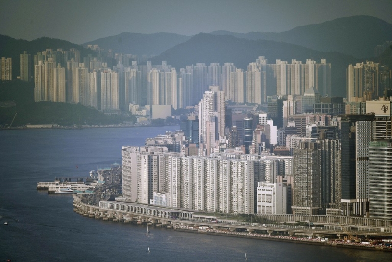 梁志坚补充,目前本港有多达200万名私楼业主,大部分人士均正在供楼。 资料图片 梁志坚补充,目前本港有多达200万名私楼业主,大部分人士均正在供楼。 资料图片