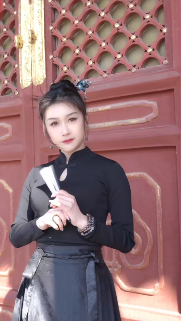 张慧仪疑似过度P图 张慧仪疑似过度P图