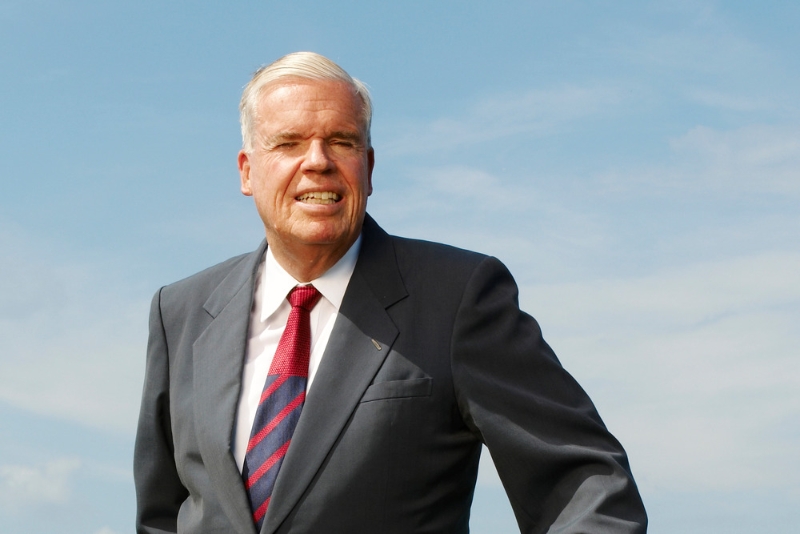 德国首富：德迅集团名誉主席Klaus-Michael Kuehne， 392亿美元