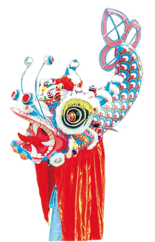 大鳌鱼翩翩起舞。