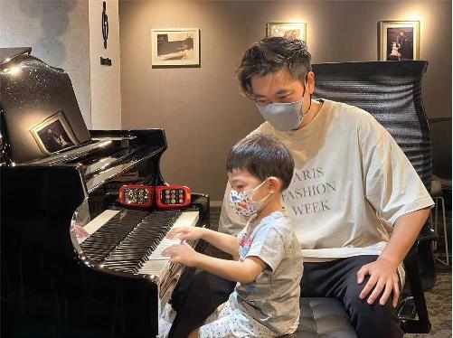 香港Do Re Mi是国际知名的音乐早教机构 香港Do Re Mi是国际知名的音乐早教机构