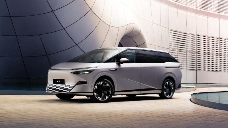 旗舰级Xpeng X9纯电动豪华MPV 旗舰级Xpeng X9纯电动豪华MPV