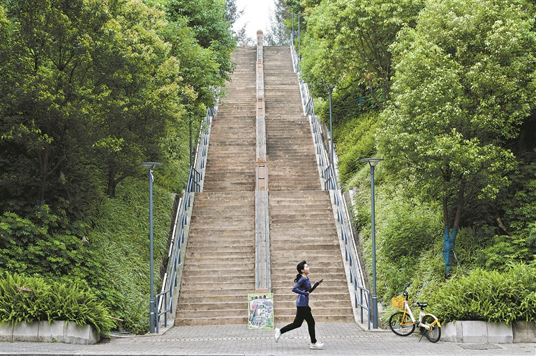 华工百步梯 华工百步梯