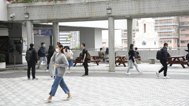 8间本地资助大学上学年的财政储备总额高达约1260亿港元 8间本地资助大学上学年的财政储备总额高达约1260亿港元