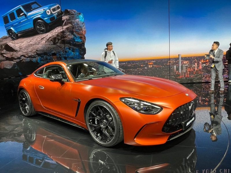 奔驰在北京车展发表AMG GT63 S E-Performance新版本。 奔驰在北京车展发表AMG GT63 S E-Performance新版本。