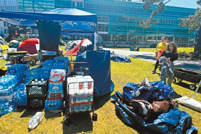 学生反战营地 学生反战营地