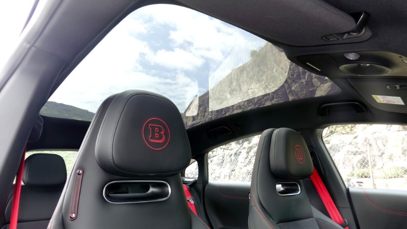 全景式玻璃顶面积1.6平方米 全景式玻璃顶面积1.6平方米