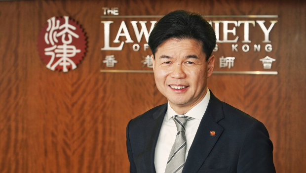 专访︱律师会新任会长汤文龙:推动采用人工智能,增强业界竞争力 | 星岛环球网