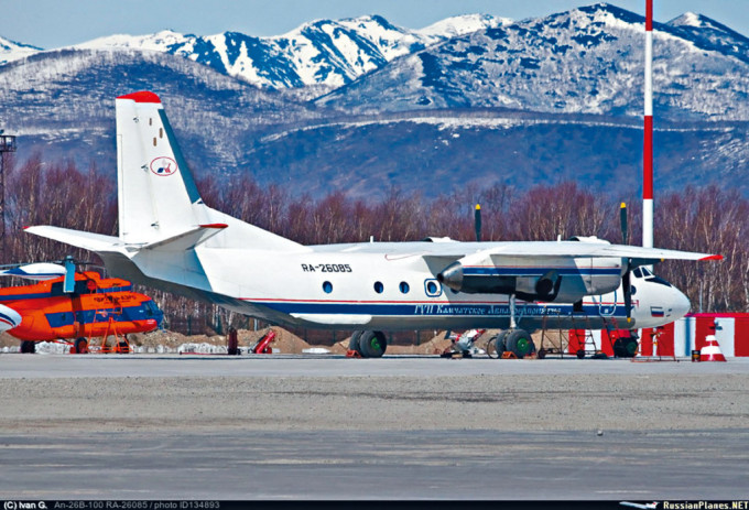 An-26飞机。 An-26飞机。