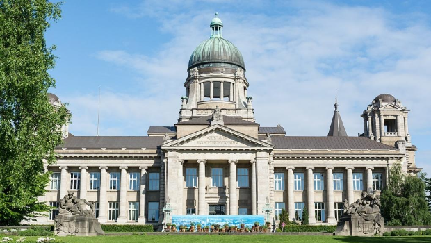 德8名涉轮奸案男子仅判缓刑 德8名涉轮奸案男子仅判缓刑