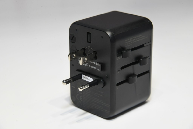 TecADVISOR 100W杆高效能5 usb旅行转换插头S318 TecADVISOR 100W杆高效能5 usb旅行转换插头S318