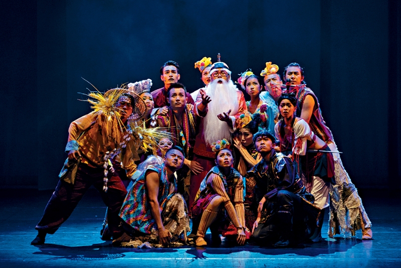 《胡须爷爷之诗游记2.0》将于今年首届“中华文化节2024”载誉重演。 《胡须爷爷之诗游记2.0》将于今年首届“中华文化节2024”载誉重演。