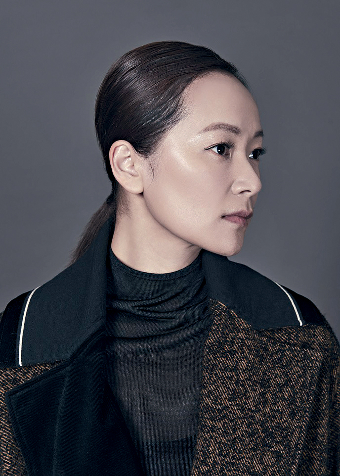 谢茵担任《胡须爷爷之诗游记2.0》的构思、编舞及艺术统筹。 谢茵担任《胡须爷爷之诗游记2.0》的构思、编舞及艺术统筹。