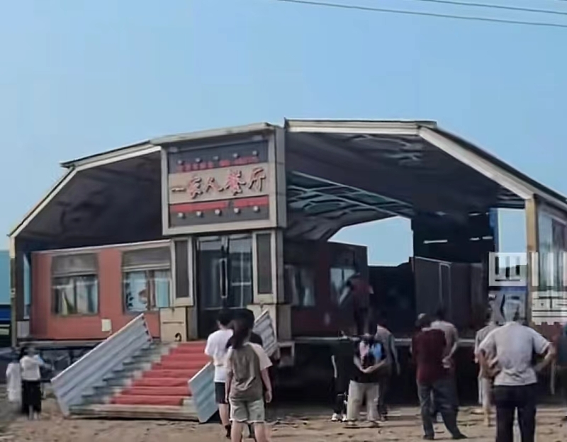 餐车6分钟变餐厅