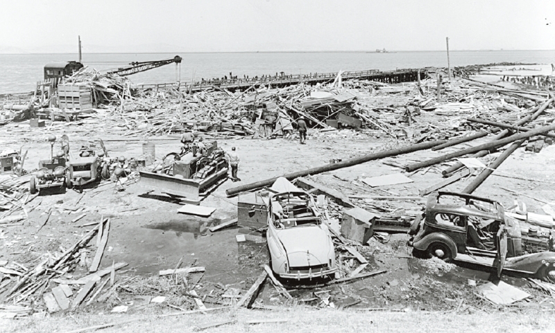 二战期间芝加哥湾区军港爆炸 二战期间芝加哥湾区军港爆炸