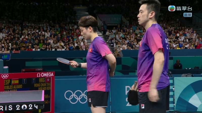 乒乓球港队组合黄镇廷、杜凯琹在混双8强战创下佳绩。 乒乓球港队组合黄镇廷、杜凯琹在混双8强战创下佳绩。