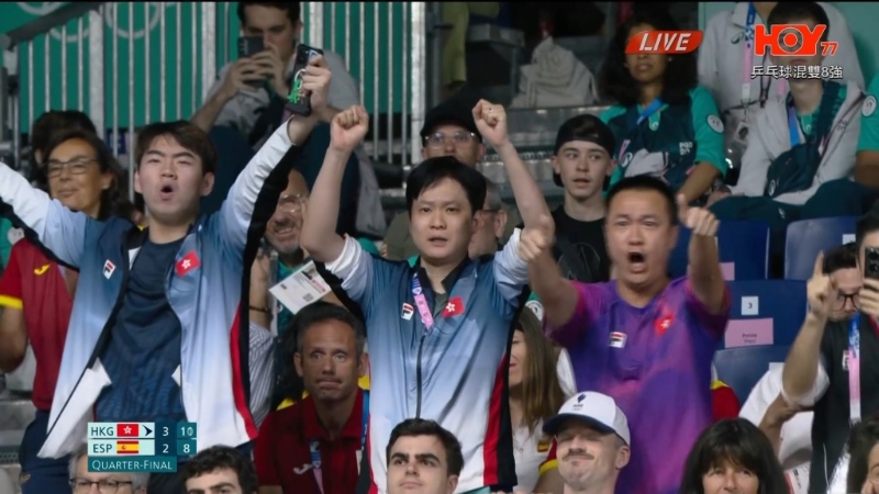 黄镇廷、杜凯琹击败西班牙组合的罗比列斯、肖瑶茜一刻,李静忍不住兴奋大叫!2 黄镇廷、杜凯琹击败西班牙组合的罗比列斯、肖瑶茜一刻,李静忍不住兴奋大叫!2