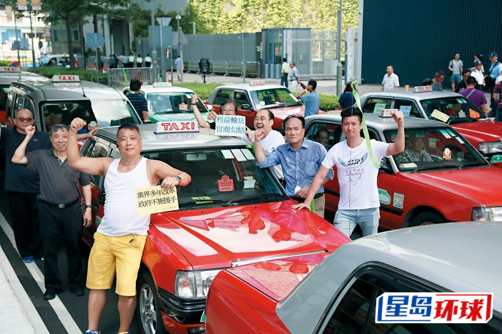 平衡各方吃尽苦头,敢做敢言“打不死”,周国强勇站的士业最前线 | 星岛环球网