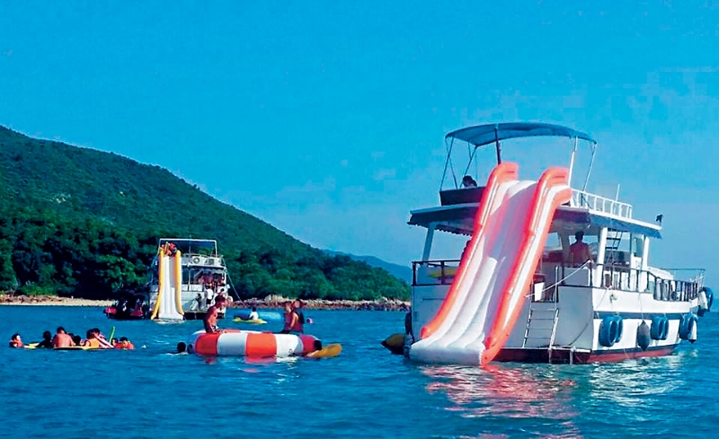 西贡被称“香港后花园”,一向是“游船河”热点。 西贡被称“香港后花园”,一向是“游船河”热点。