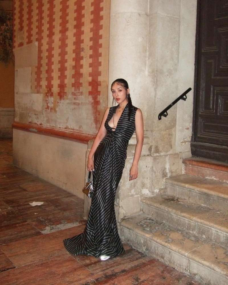 李茏怡挑战性感尺度。 李茏怡挑战性感尺度。