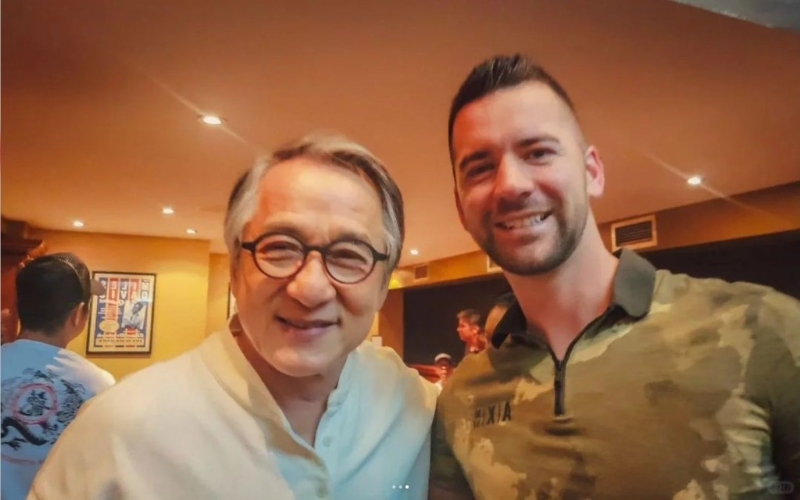 成龙最新的照片。 成龙最新的照片。