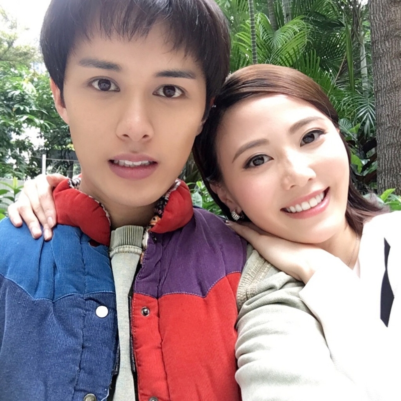 何广沛与朱晨丽曾被指发展地下情。 何广沛与朱晨丽曾被指发展地下情。