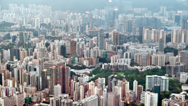 减息周期重临,香港楼市短期交投量有望增加。 减息周期重临,香港楼市短期交投量有望增加。