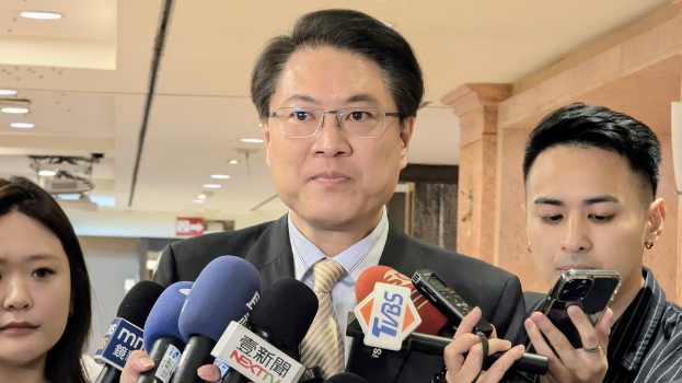 谢国梁辗压式胜利,郑丽文呛狠打民进党一巴掌:他伤得更重! | 星岛环球网