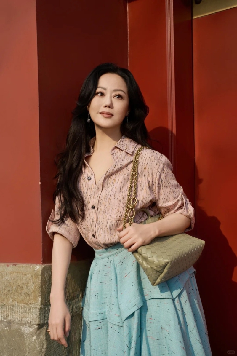 章小蕙曾被称为“香港第一拜金女”。 章小蕙曾被称为“香港第一拜金女”。