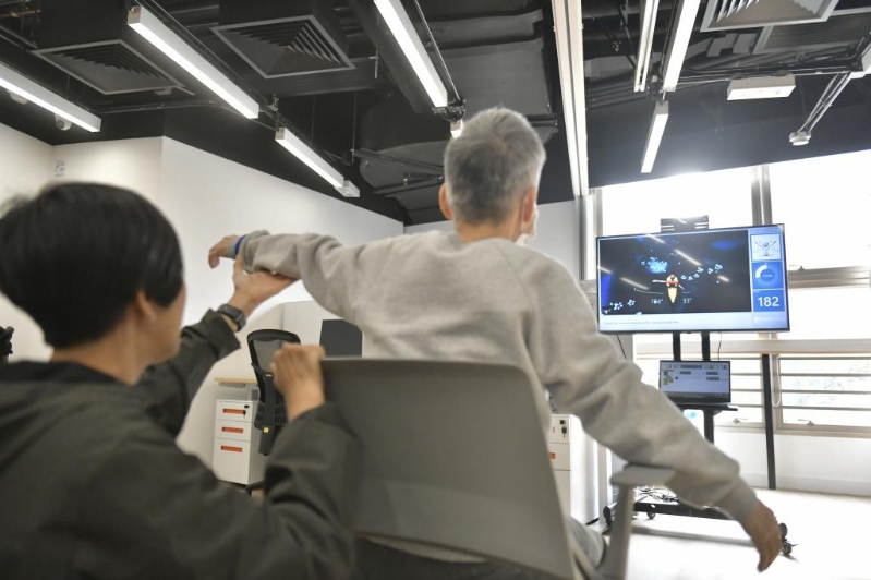 部分地区康健中心善用智能科技 部分地区康健中心善用智能科技