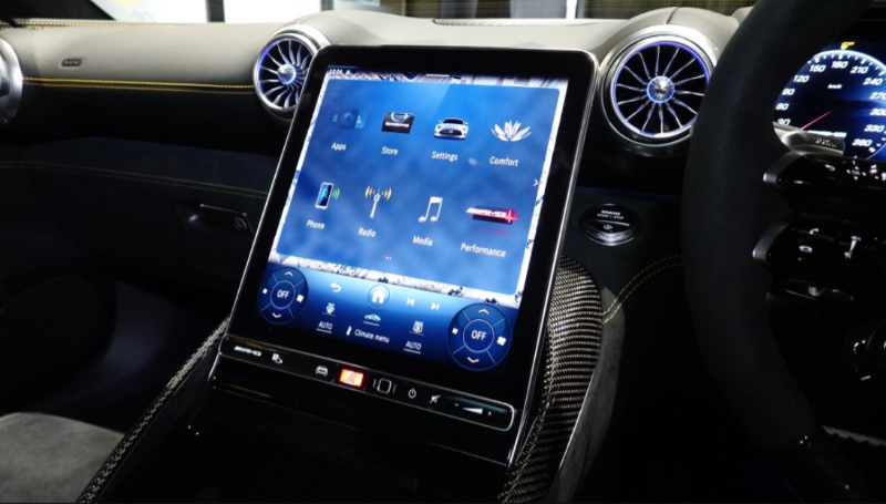 Mercedes-AMG GT63 Coupe全新2+2超跑,中控台11.9吋触屏附MBUX Navigation Premium多媒体系统。 Mercedes-AMG GT63 Coupe全新2+2超跑,中控台11.9吋触屏附MBUX Navigation Premium多媒体系统。