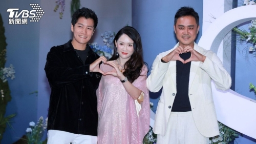 陈乔恩跟明道一起受访。 陈乔恩跟明道一起受访。