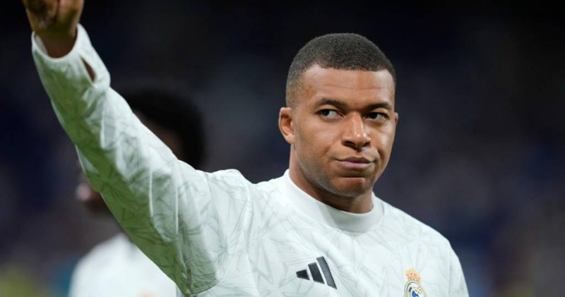 姆巴佩卷入瑞典性侵案。 姆巴佩卷入瑞典性侵案。