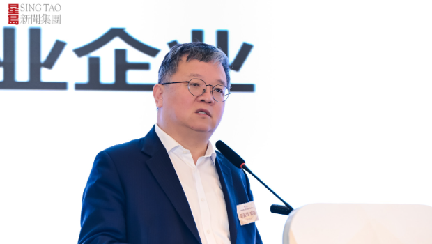 郭毅可教授 郭毅可教授