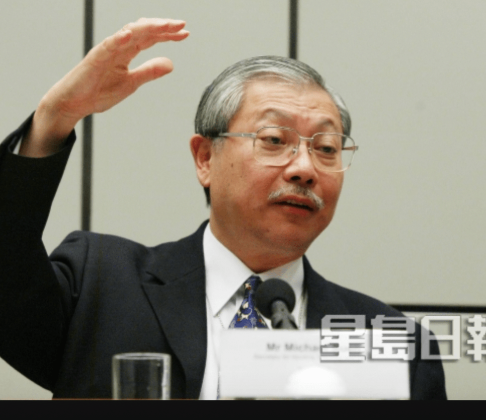 《星岛》获得独家消息,人称“孙公”、回归后曾先后担任政制事务局长、房屋及规划地政局长及教育局长等多个重要高职的孙明扬,于今月22日安详离世,享年80岁。 《星岛》获得独家消息,人称“孙公”、回归后曾先后担任政制事务局长、房屋及规划地政局长及教育局长等多个重要高职的孙明扬,于今月22日安详离世,享年80岁。