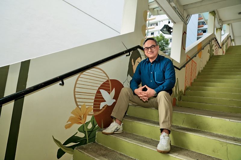 香港艺术中心监督团主席刘文邦认为祖尧邨项目成功让艺术成为人与人之间的沟通桥梁,提升居民的身心灵健康。 香港艺术中心监督团主席刘文邦认为祖尧邨项目成功让艺术成为人与人之间的沟通桥梁,提升居民的身心灵健康。