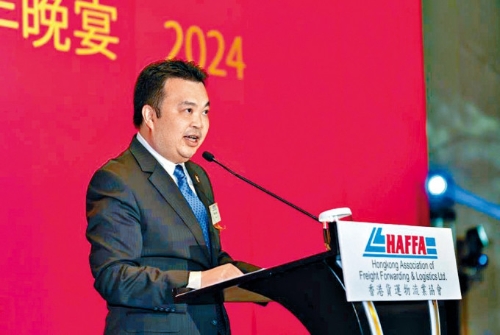 香港货运物流业协会主席刘浩然指,现时经内地出口的货物太集中于电商货物。 香港货运物流业协会主席刘浩然指,现时经内地出口的货物太集中于电商货物。