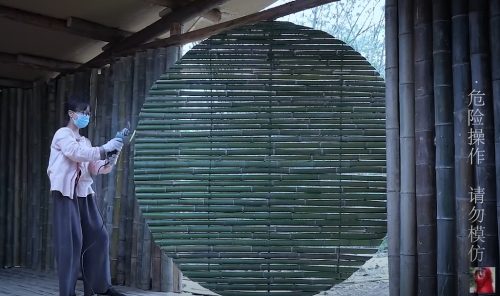 李子柒可以用竹子制造竹屋。 李子柒可以用竹子制造竹屋。