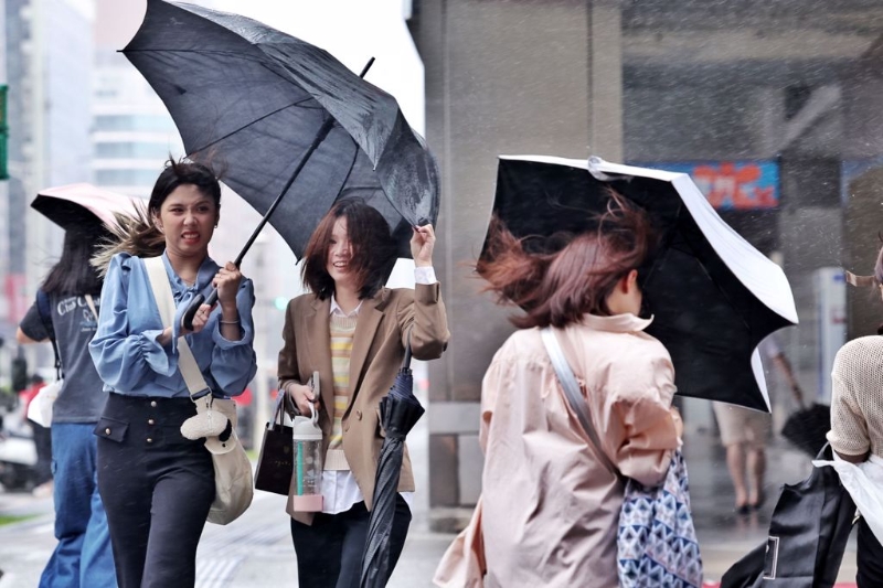 台风逼近台湾 台风逼近台湾