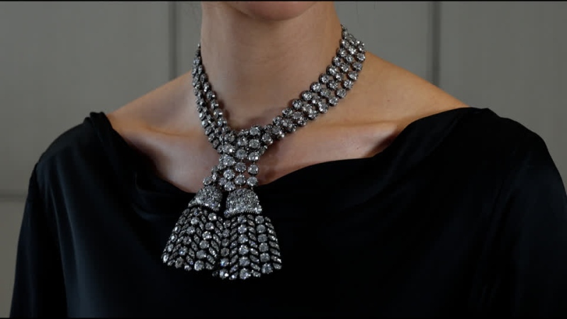 这条18世纪项鍊以481万美元成交。路透社 这条18世纪项鍊以481万美元成交。路透社