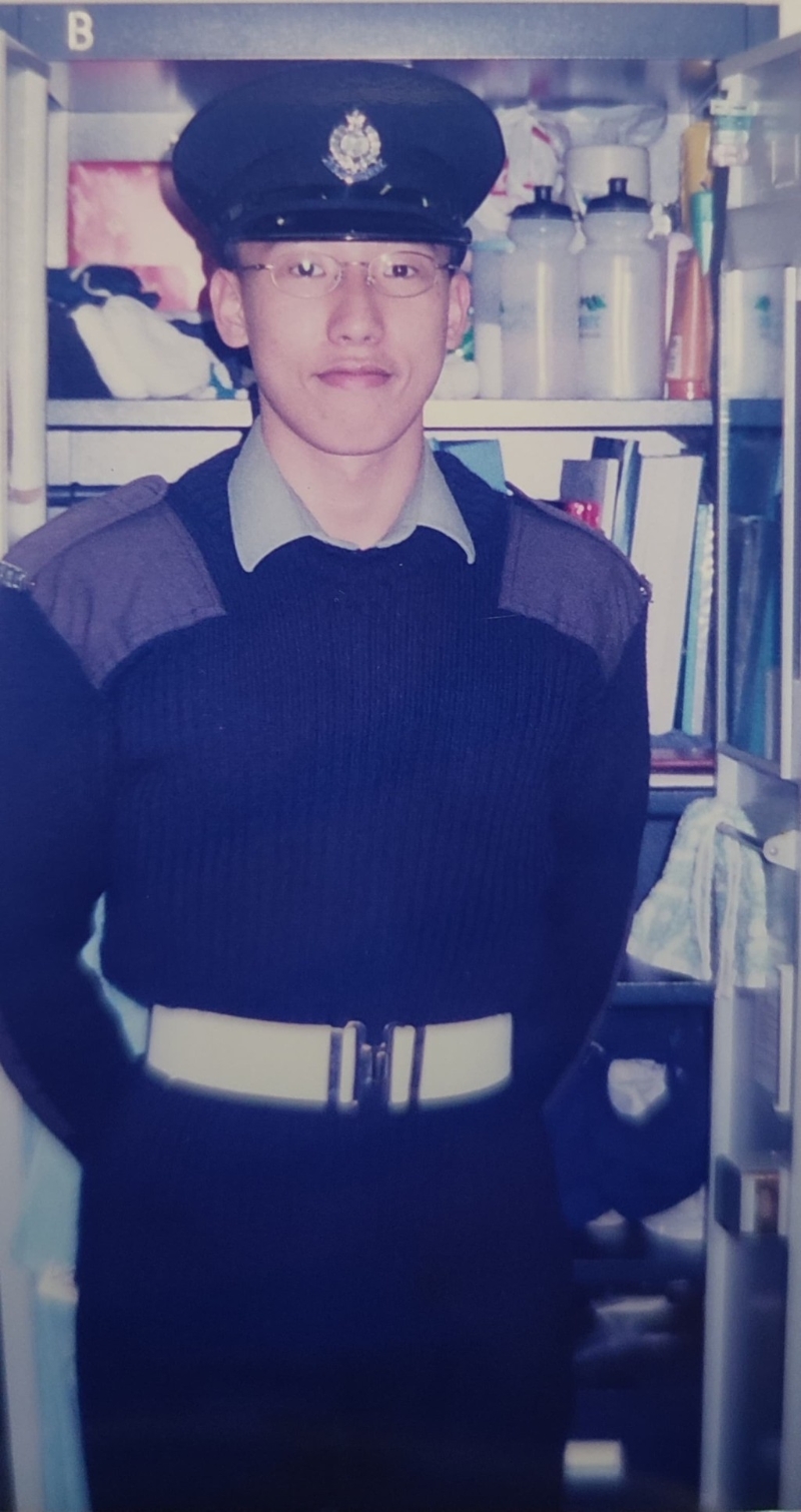 薛鸣涛于2002年中五毕业，随即加入警队。