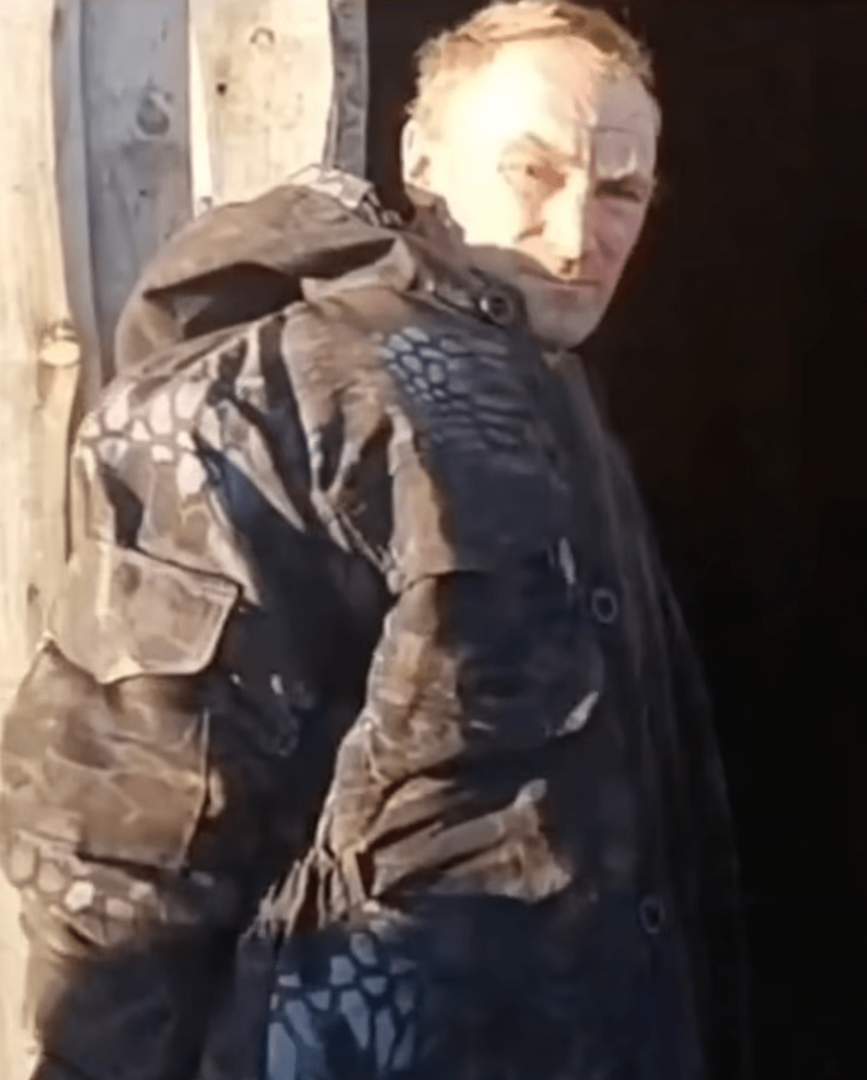 41 岁农场工人扎伊卡性侵米莱娜后,还故意将她遗弃在猪栏内,让猪只啃咬她至死。 41 岁农场工人扎伊卡性侵米莱娜后,还故意将她遗弃在猪栏内,让猪只啃咬她至死。