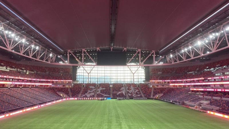 台上的座椅亦写有中文启德二字。 启德体育园图片 台上的座椅亦写有中文启德二字。 启德体育园图片