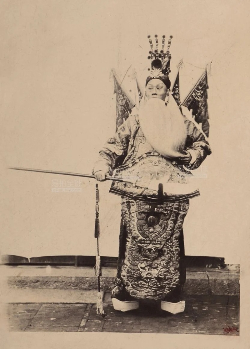 中国第一部电影《定军山》由“伶界大王”谭鑫培主演。小红书 中国第一部电影《定军山》由“伶界大王”谭鑫培主演。小红书