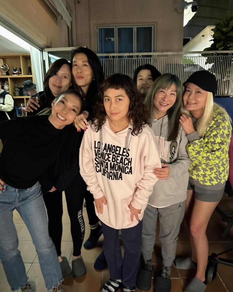 何超仪的豪宅曝光。