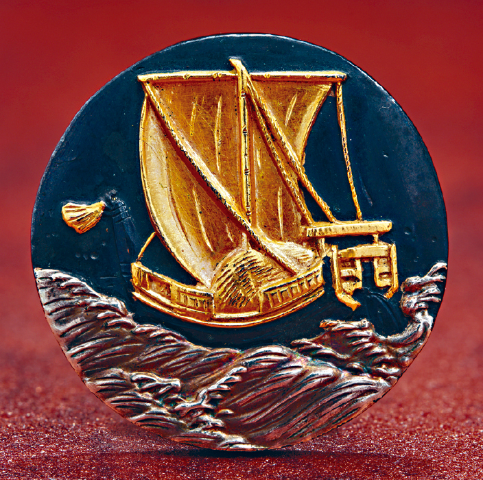 渔船图案胸针 渔船图案胸针