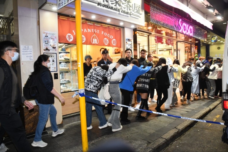 整个“雾塔”行动共拘捕83人,年龄最细女子仅16岁。 整个“雾塔”行动共拘捕83人,年龄最细女子仅16岁。