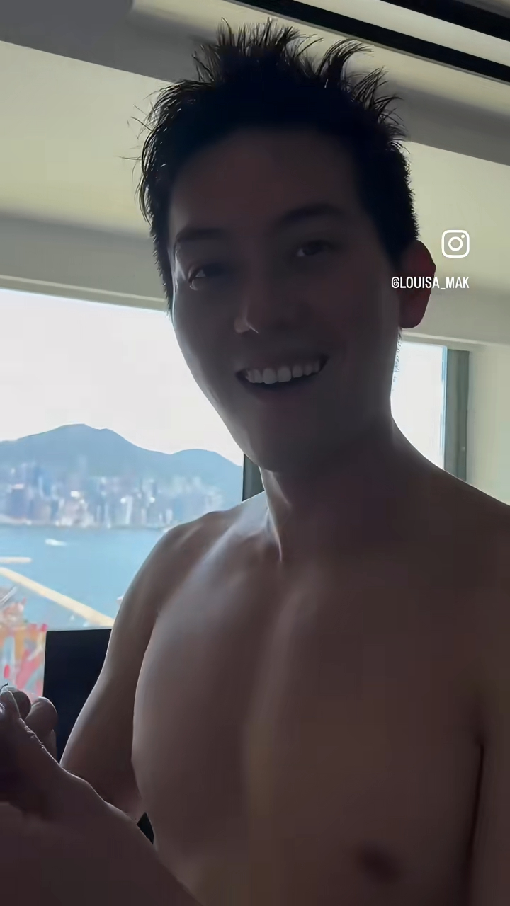 到后来盛劲为才露齿笑。 到后来盛劲为才露齿笑。